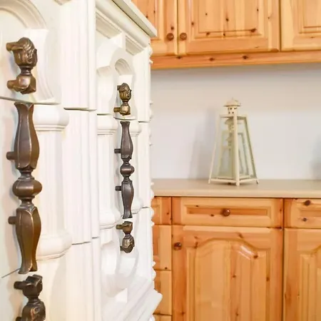 Coastal Stone With Spectacular Scenery Ferienhaus *