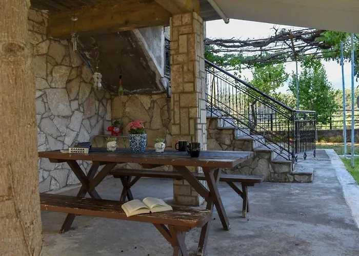 Coastal Stone With Spectacular Scenery Prázdninový dům Kitriaí