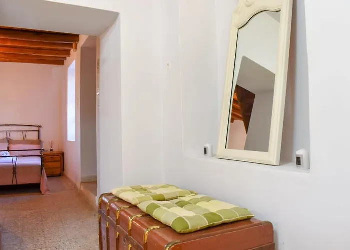 Prázdninový dům Coastal Stone With Spectacular Scenery